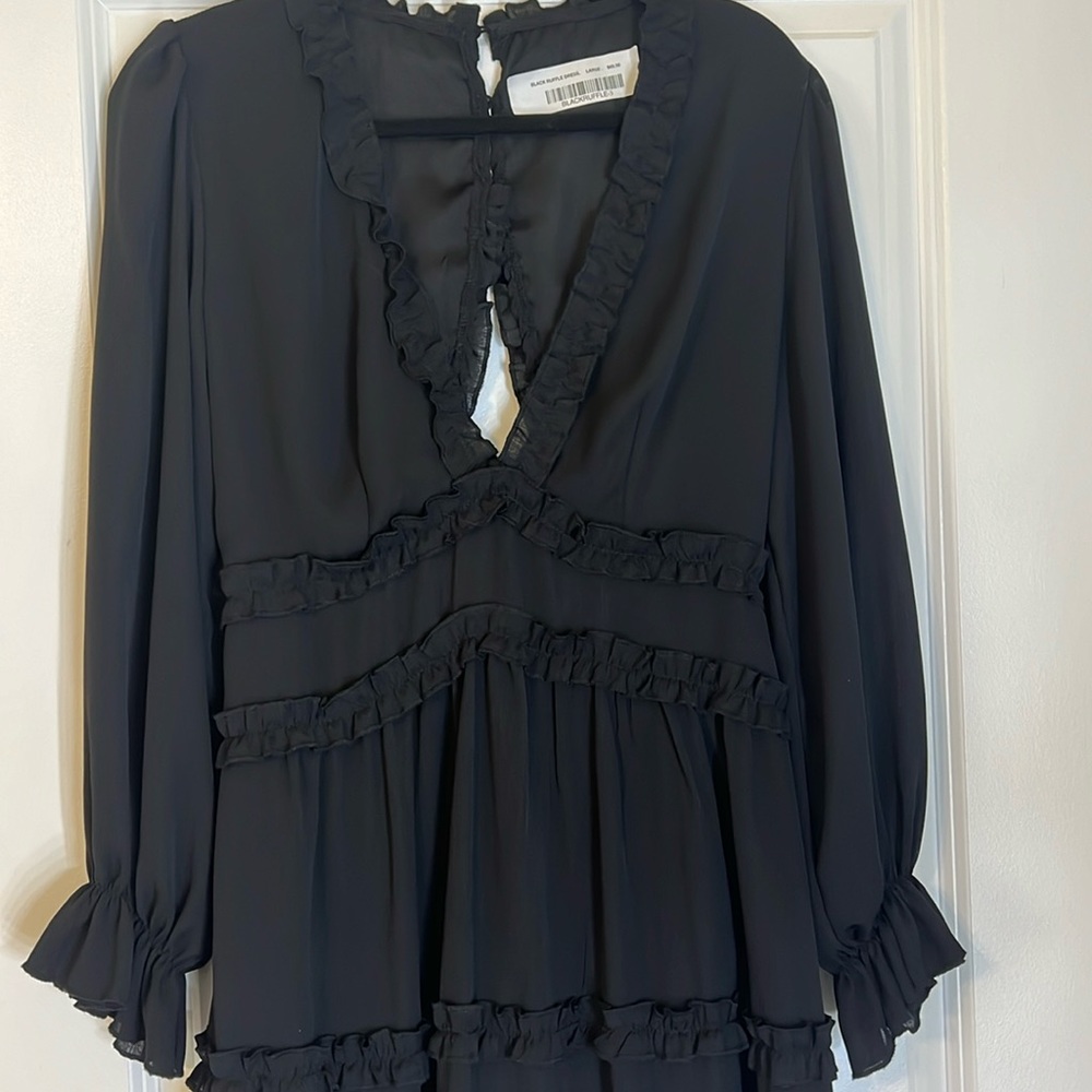 Open back L ruffle dress